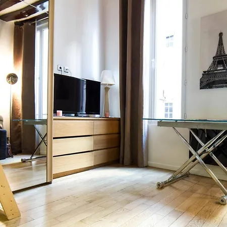 Montorgueil Charming Place Apartment