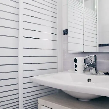 Apartment Montorgueil Charming Place Paris