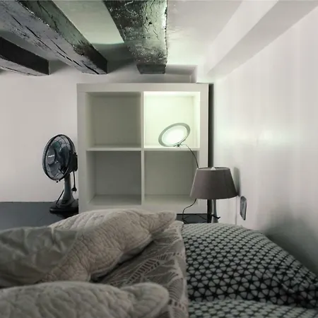 Apartment Montorgueil Charming Place Paris